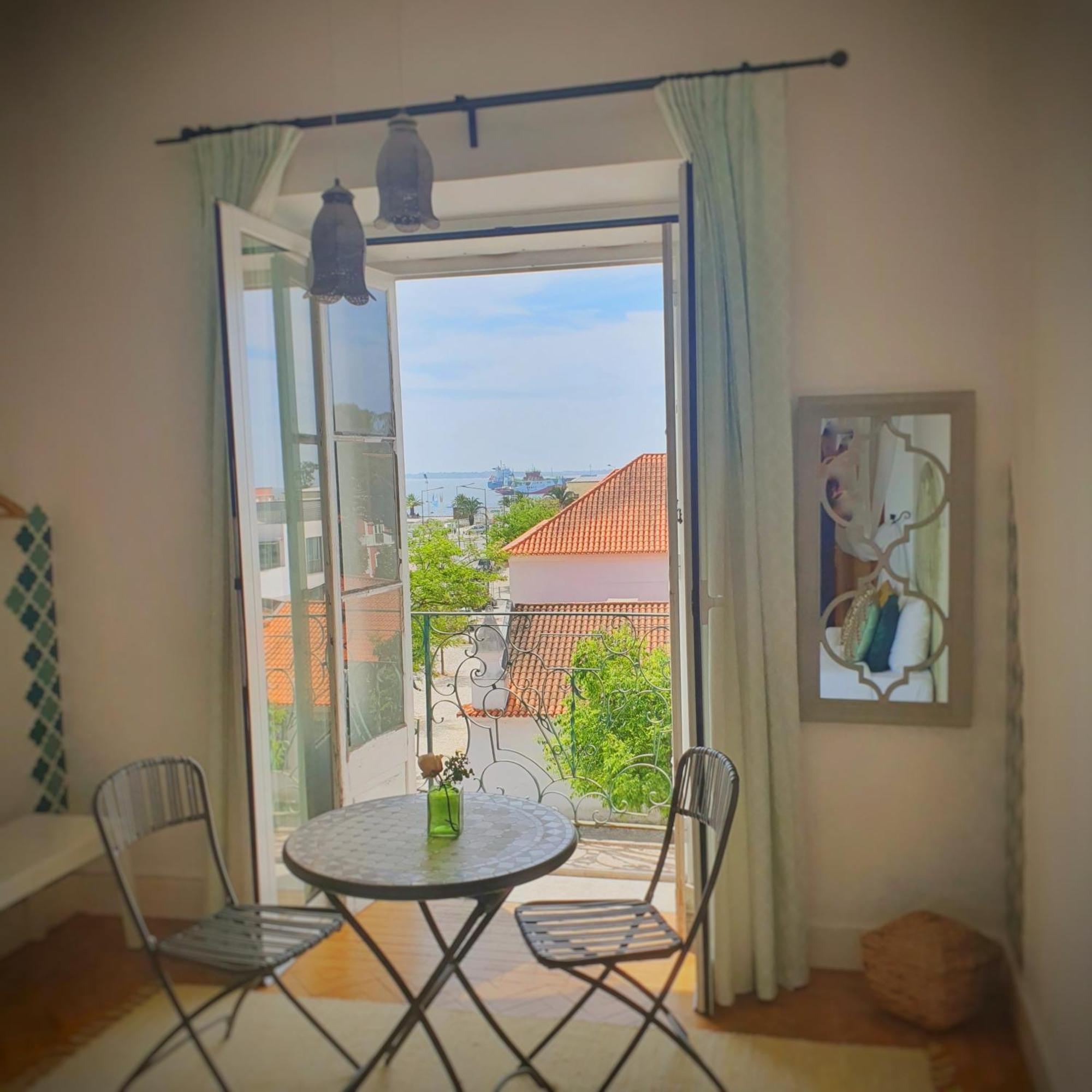 Alojamentos Vista Mar-Luisa Todi Setúbal Dış mekan fotoğraf